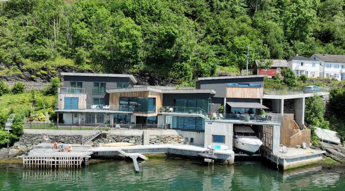 Panoramaresort In Hardangerfjorden Leilighet I Sjokanten Ved Hardangerfjorden For 7 Personer Boat , Sauna,Kajak, Sup For Rent Øystese Buitenkant foto